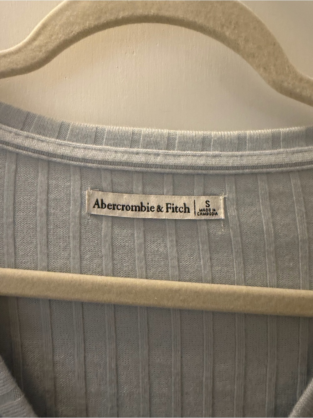 Abercrombie Ribbed Button Up - Picture 3 of 3